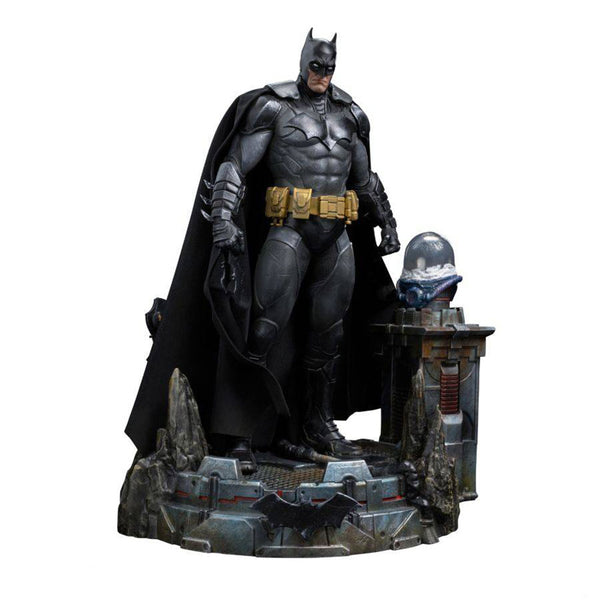 DC Comics Batman Unleashed Deluxe 1:10 Scale Statue