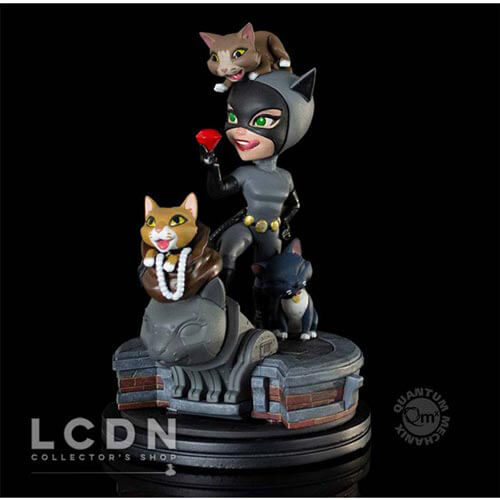 Batman The Animated Series Catwoman Q-Fig Elite