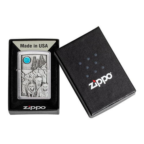 Zippo Wolfpack Brushed Chrome Lighter